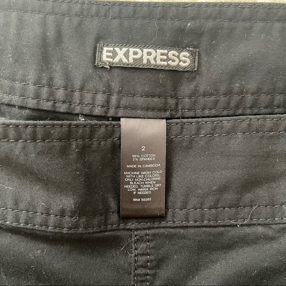Express Shorts Size 2 - Picture 3 of 3